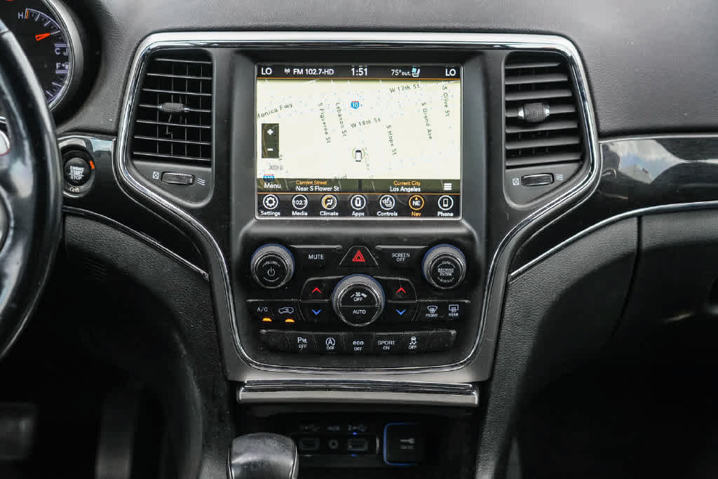 Used 2018 Jeep Grand Cherokee Trailhawk w/ Trailhawk Luxury Group AWD/4WD image 13