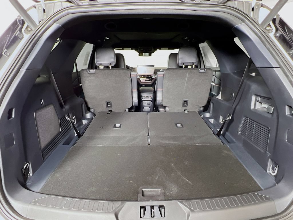 New 2026 Ford Explorer ST-Line w/ ST-Line Street Pack AWD/4WD image 15