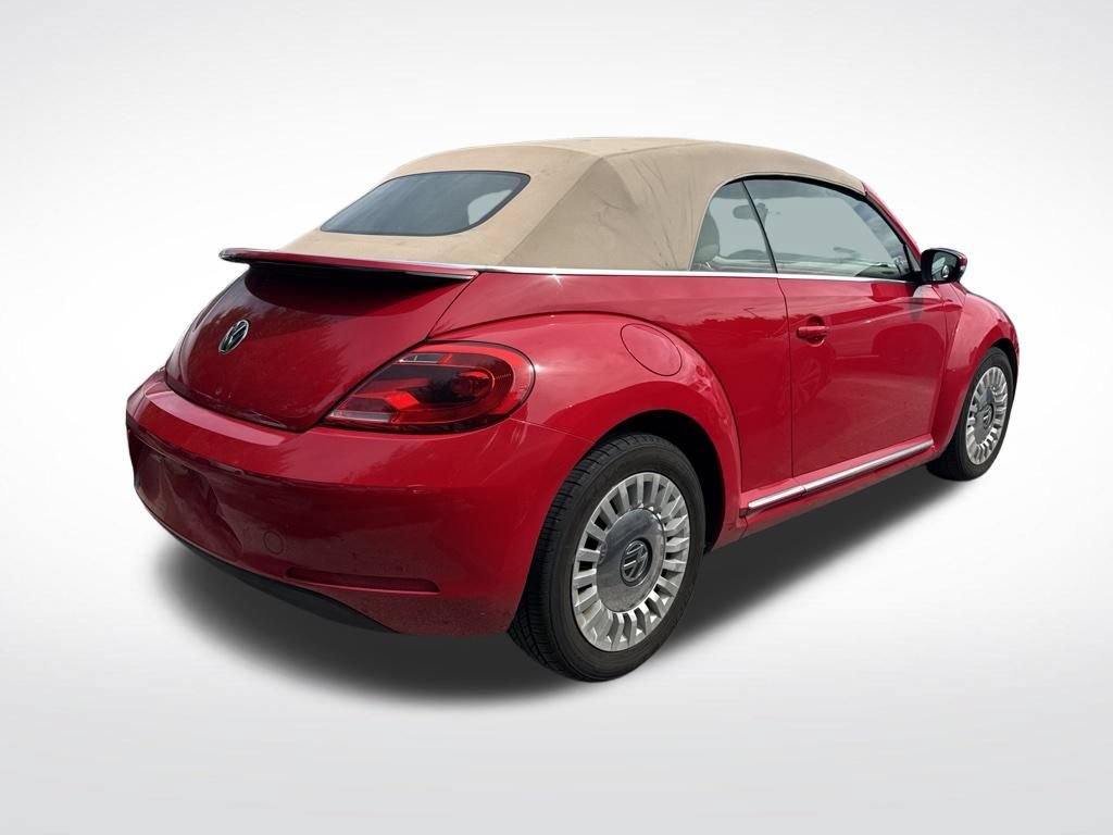 Used 2015 Volkswagen Beetle 1.8T FWD image 5