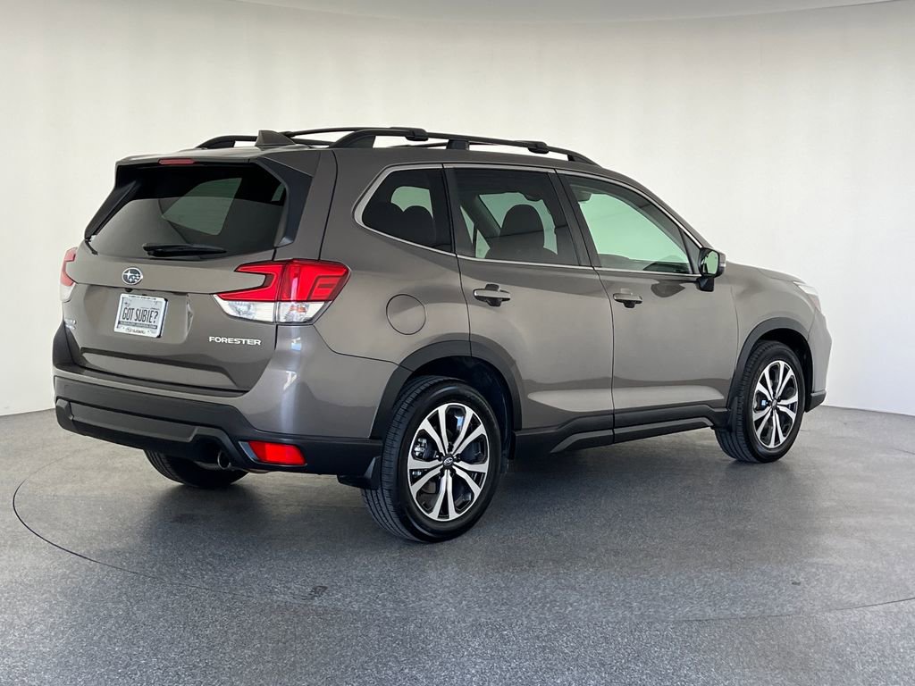 Used 2020 Subaru Forester Limited AWD/4WD image 3