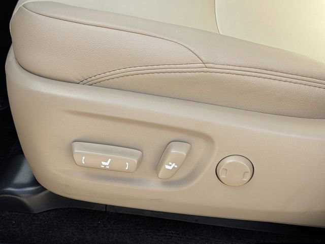 Used 2023 Toyota 4Runner SR5 Premium w/ Moonroof Package image 26