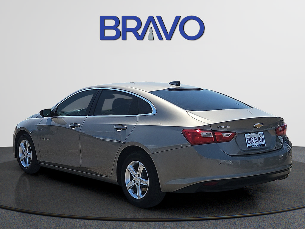 Used 2022 Chevrolet Malibu LS w/ Driver Confidence Package FWD image 3