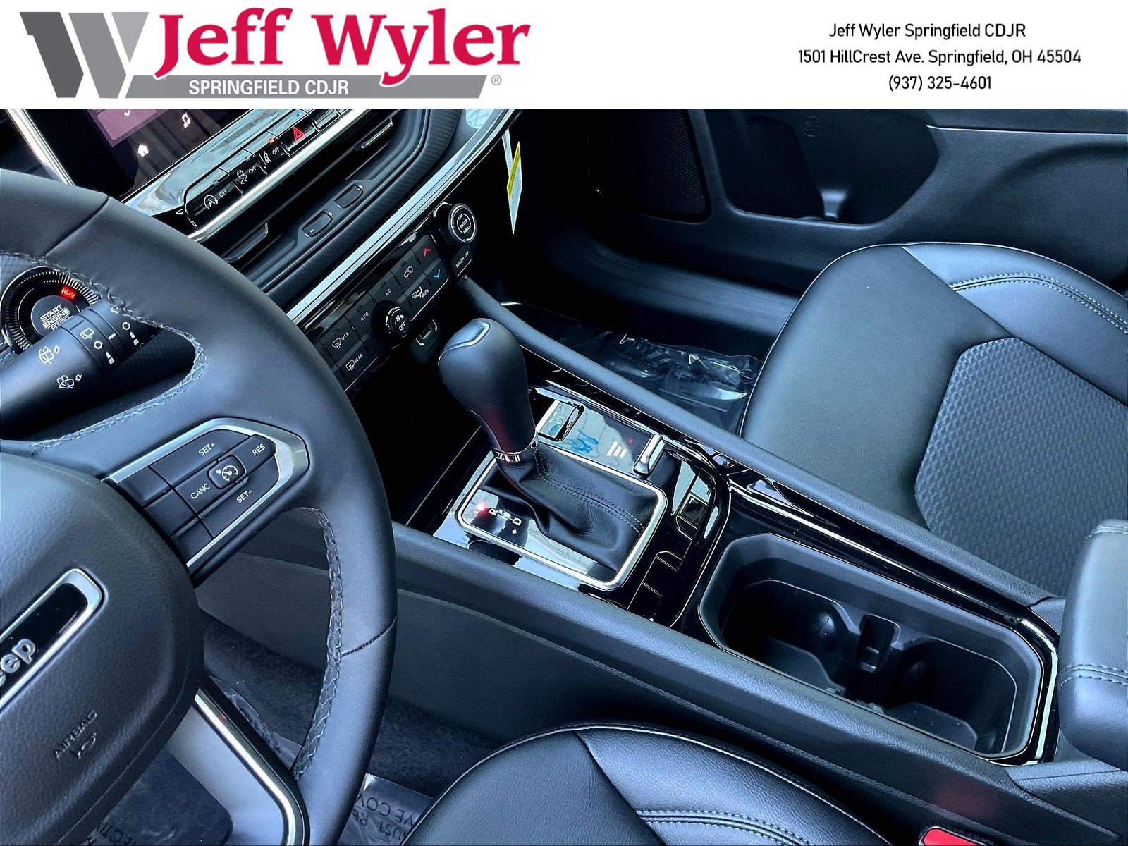 New 2026 Jeep Compass Latitude AWD/4WD image 13
