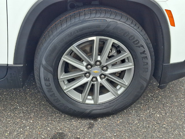 Certified 2023 Chevrolet Traverse LT FWD image 8