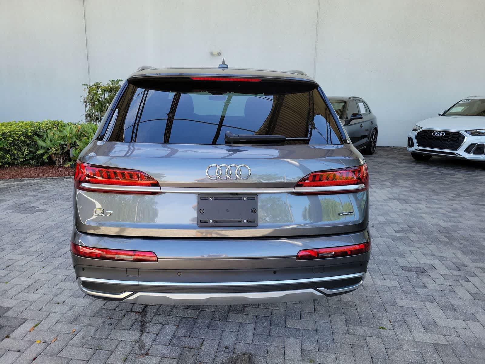 Used 2023 Audi Q7 3.0T Premium AWD/4WD image 7