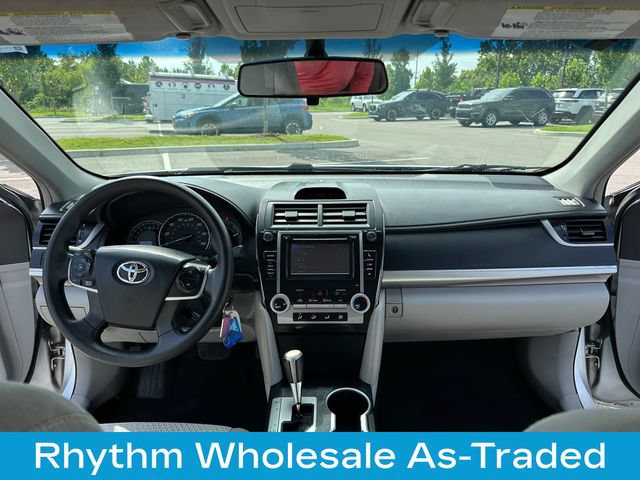 Used 2013 Toyota Camry LE FWD image 23