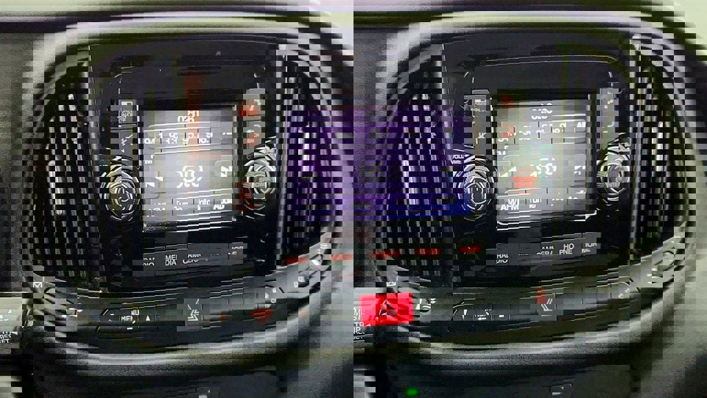 Used 2021 RAM ProMaster City Tradesman image 17