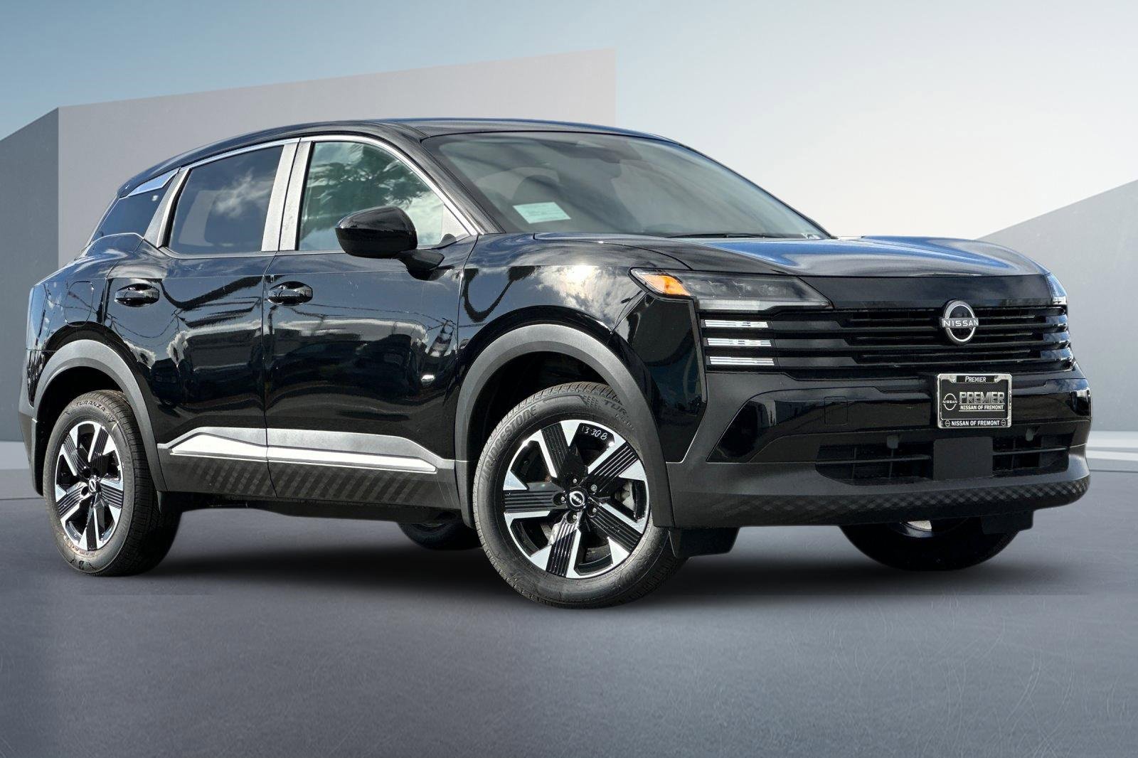 New 2025 Nissan Kicks SV video 2