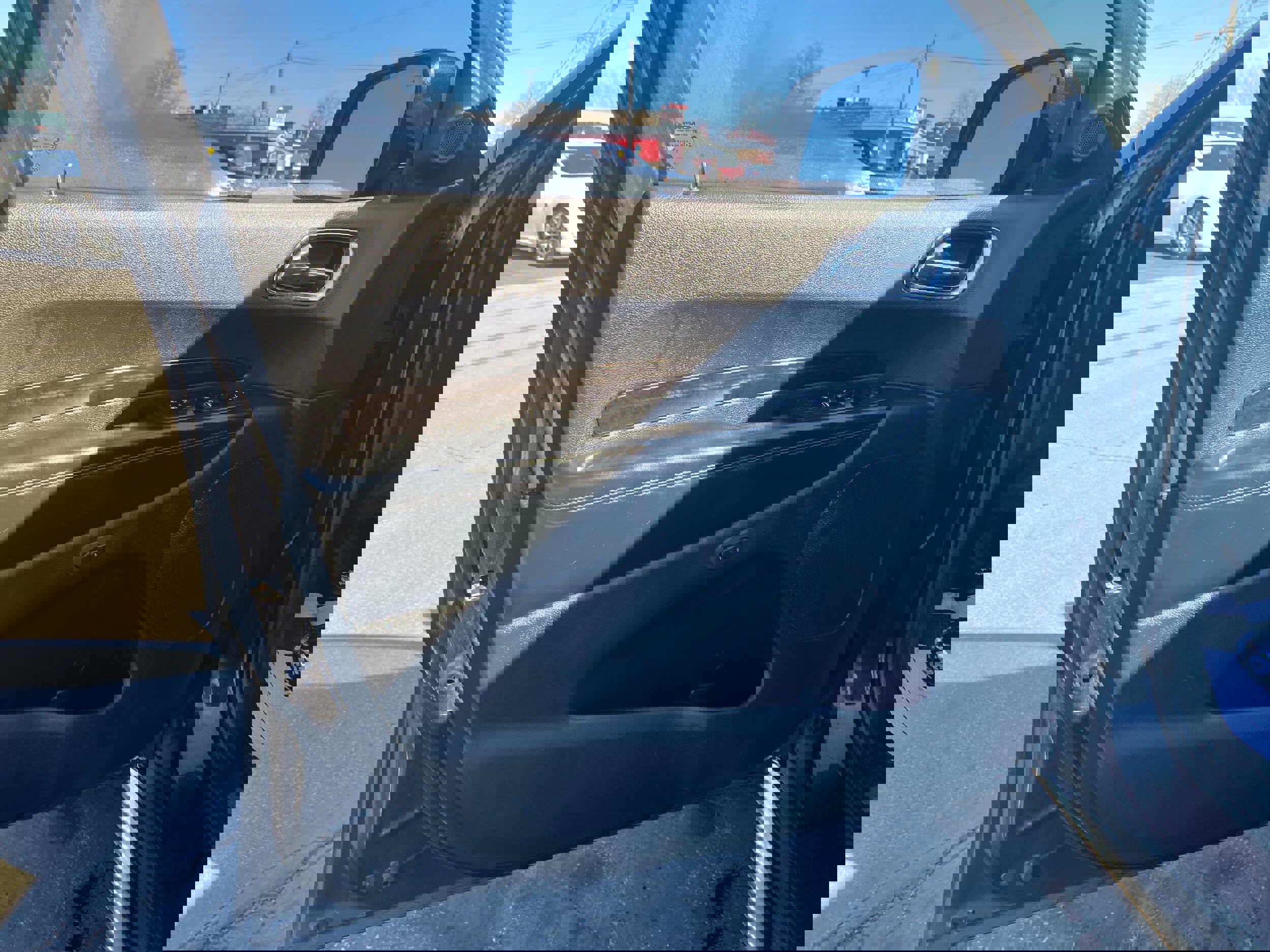 Used 2013 Dodge Durango Crew image 9