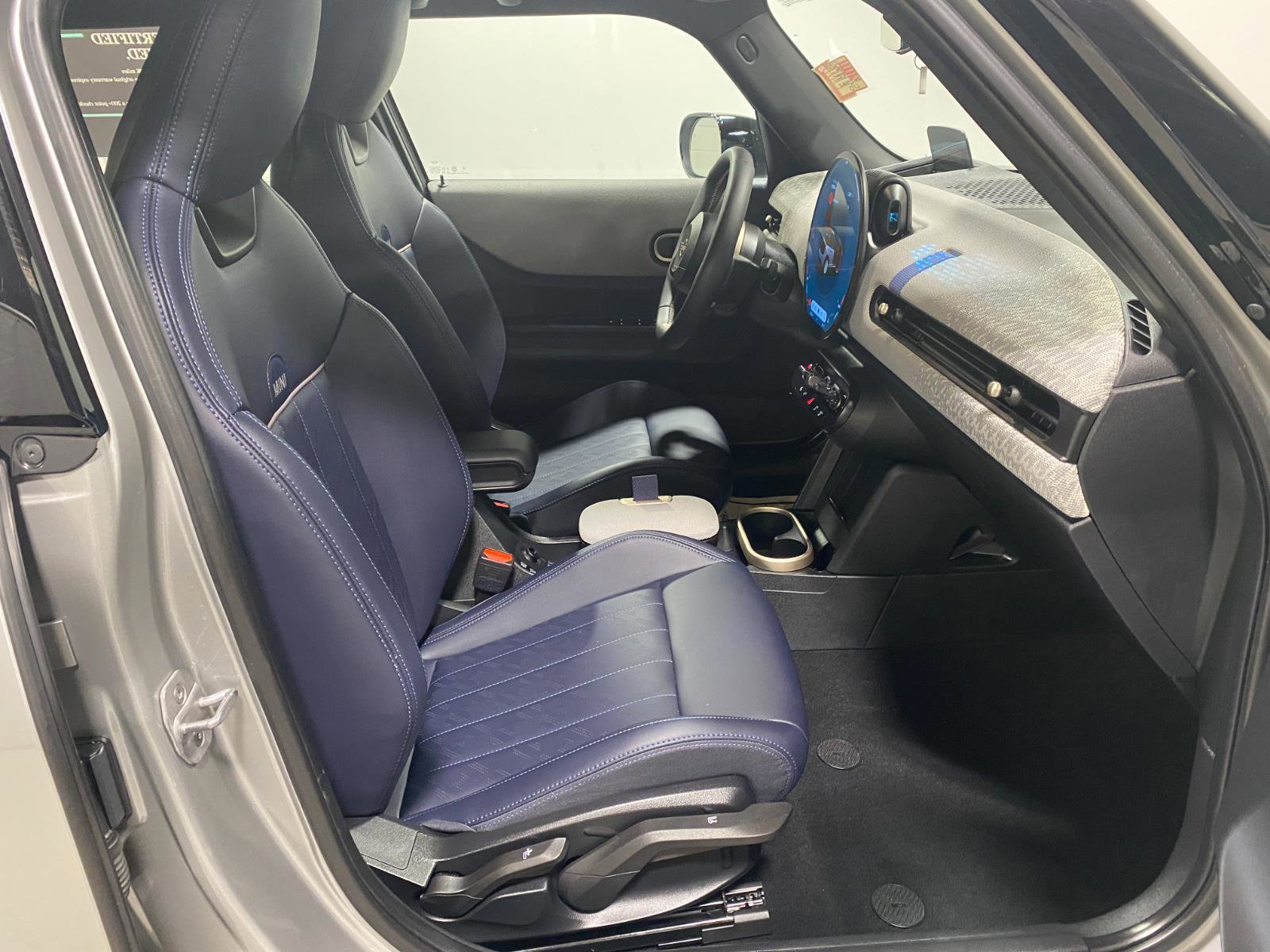 Certified 2025 MINI Cooper S image 19