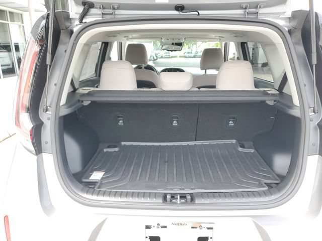 Certified 2023 Kia Soul EX FWD image 6