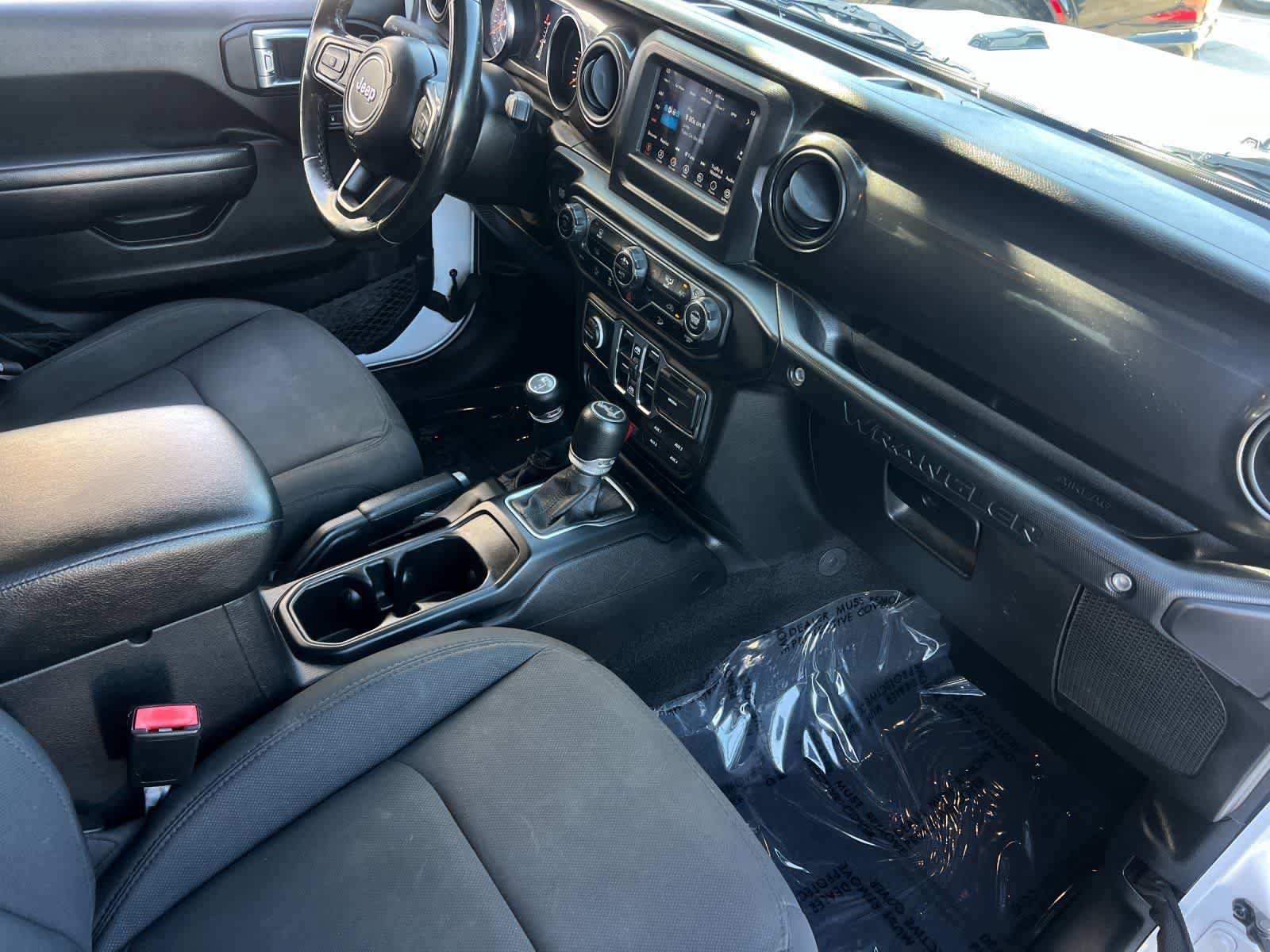Used 2021 Jeep Wrangler Unlimited Sport AWD/4WD image 16
