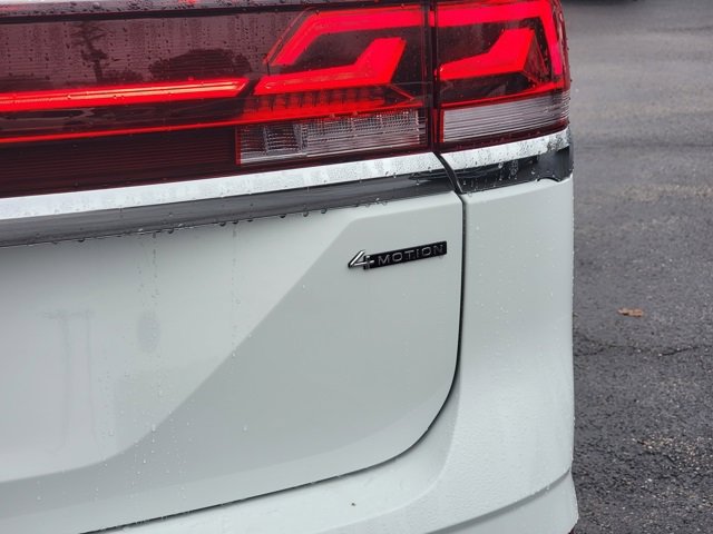 Used 2025 Volkswagen Atlas SE image 13