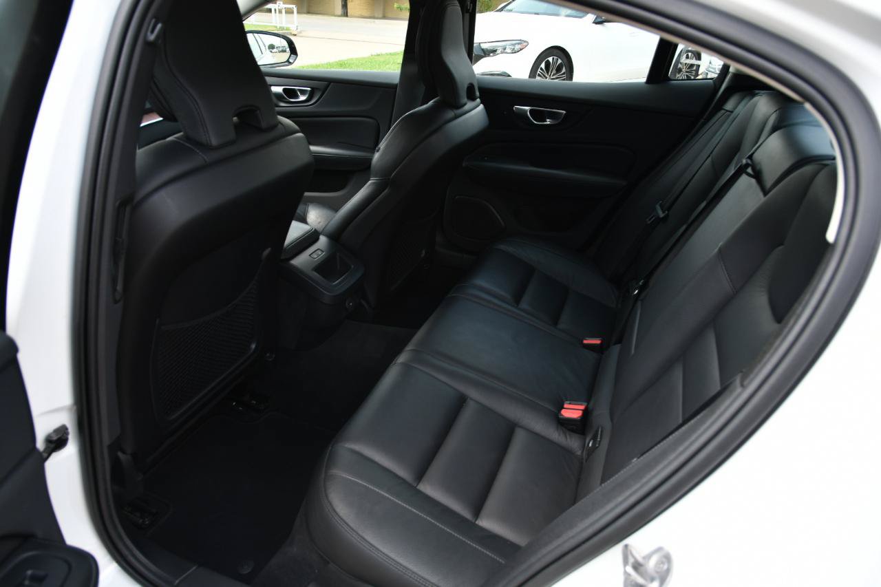 Used 2024 Volvo S60 B5 Plus FWD image 10