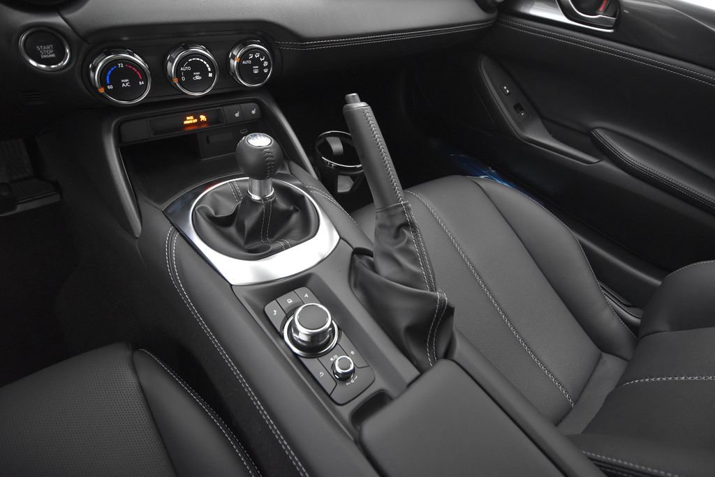 New 2026 MAZDA MX-5 Miata Grand Touring w/ Weather Package RWD image 33