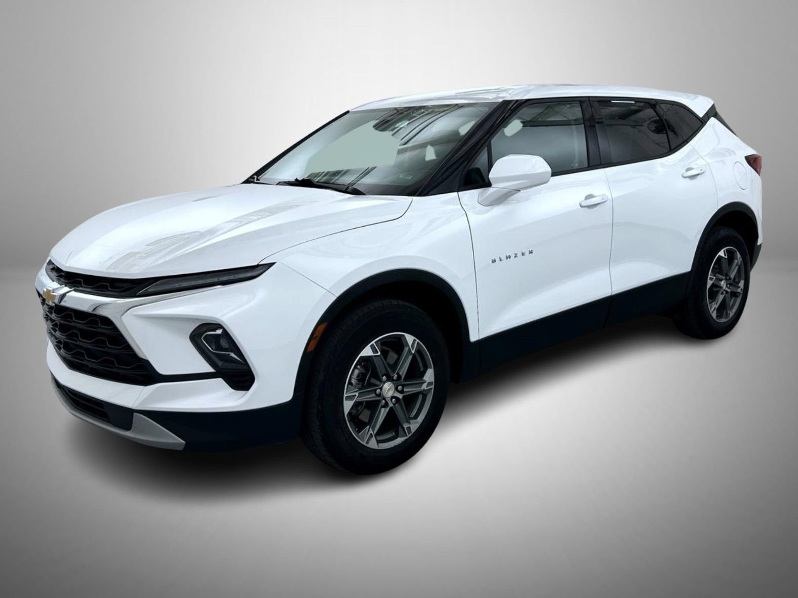 Used 2025 Chevrolet Blazer LT