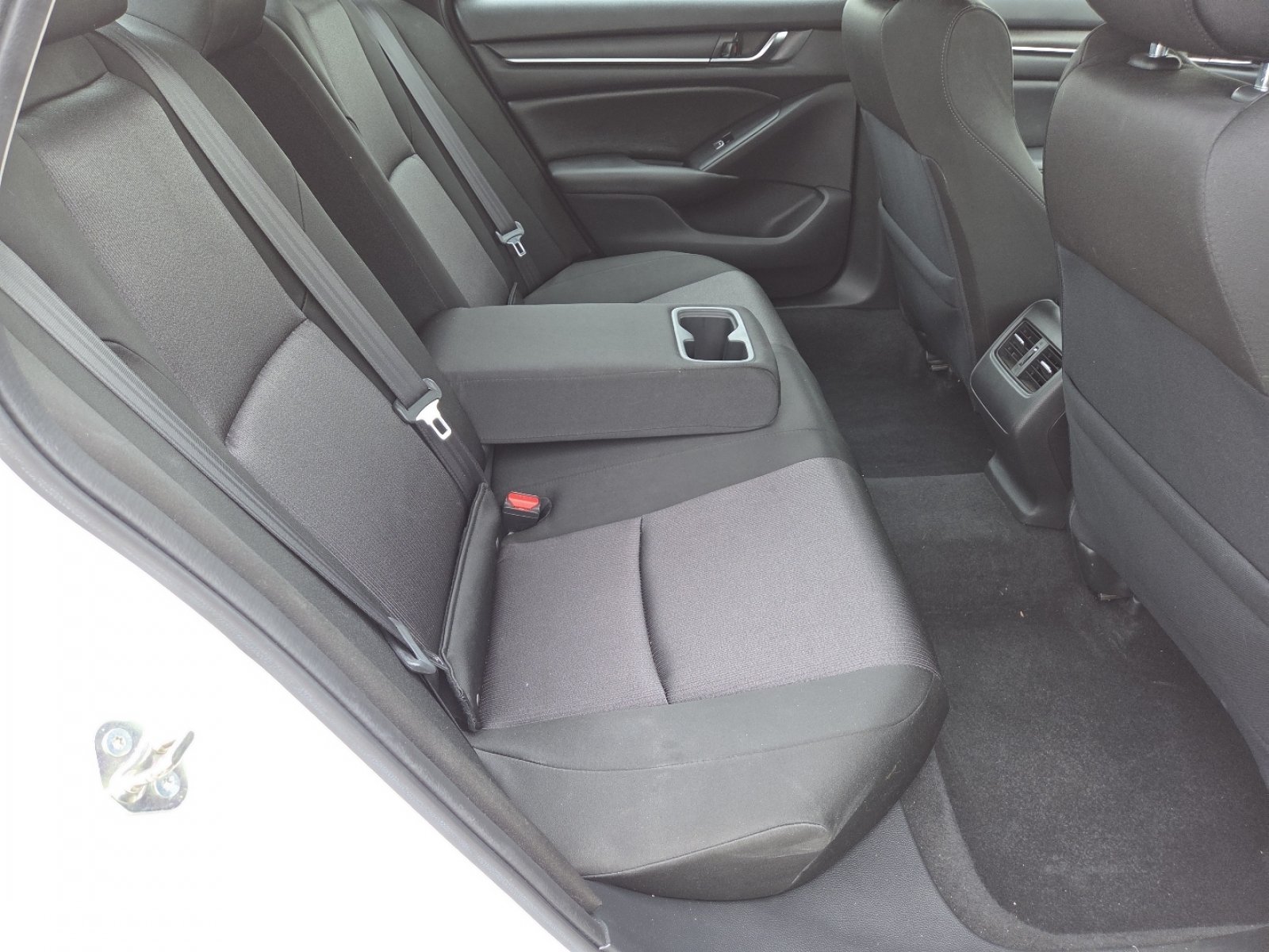 Used 2019 Honda Accord EX image 19