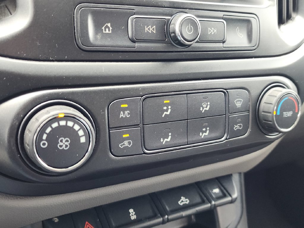 Used 2019 Chevrolet Colorado W/T w/ Custom Special Edition RWD image 18