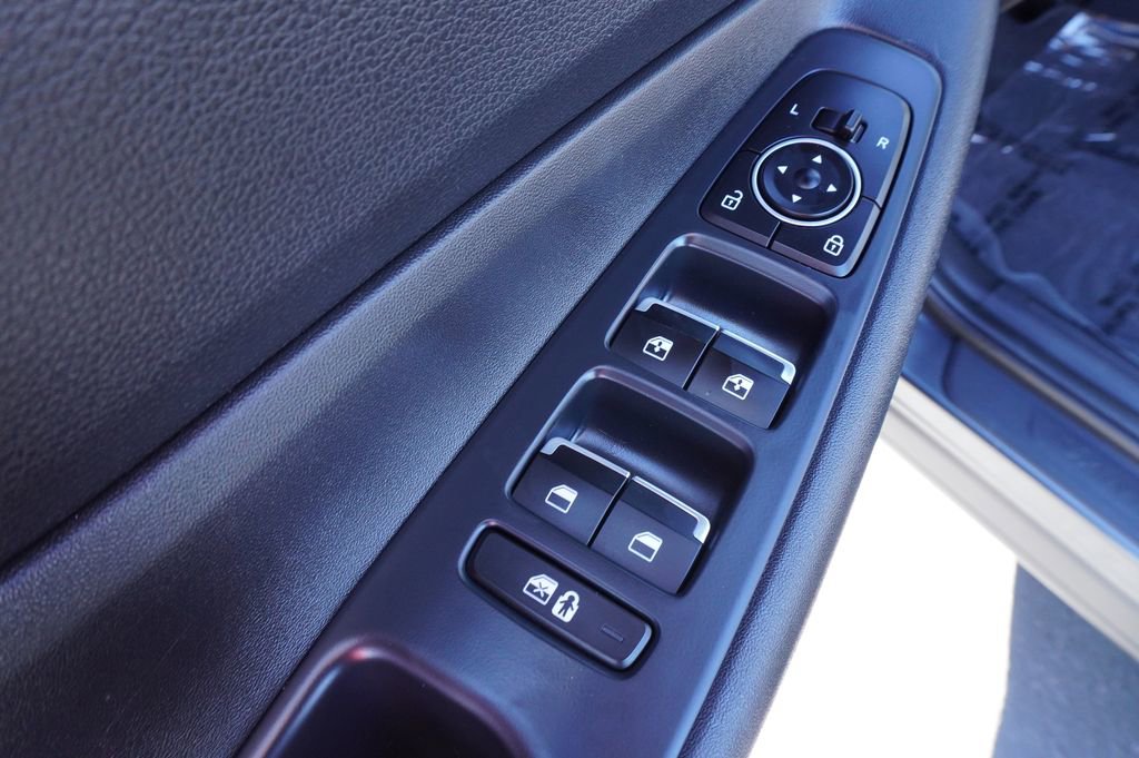 Used 2022 Hyundai Santa Fe SEL image 15