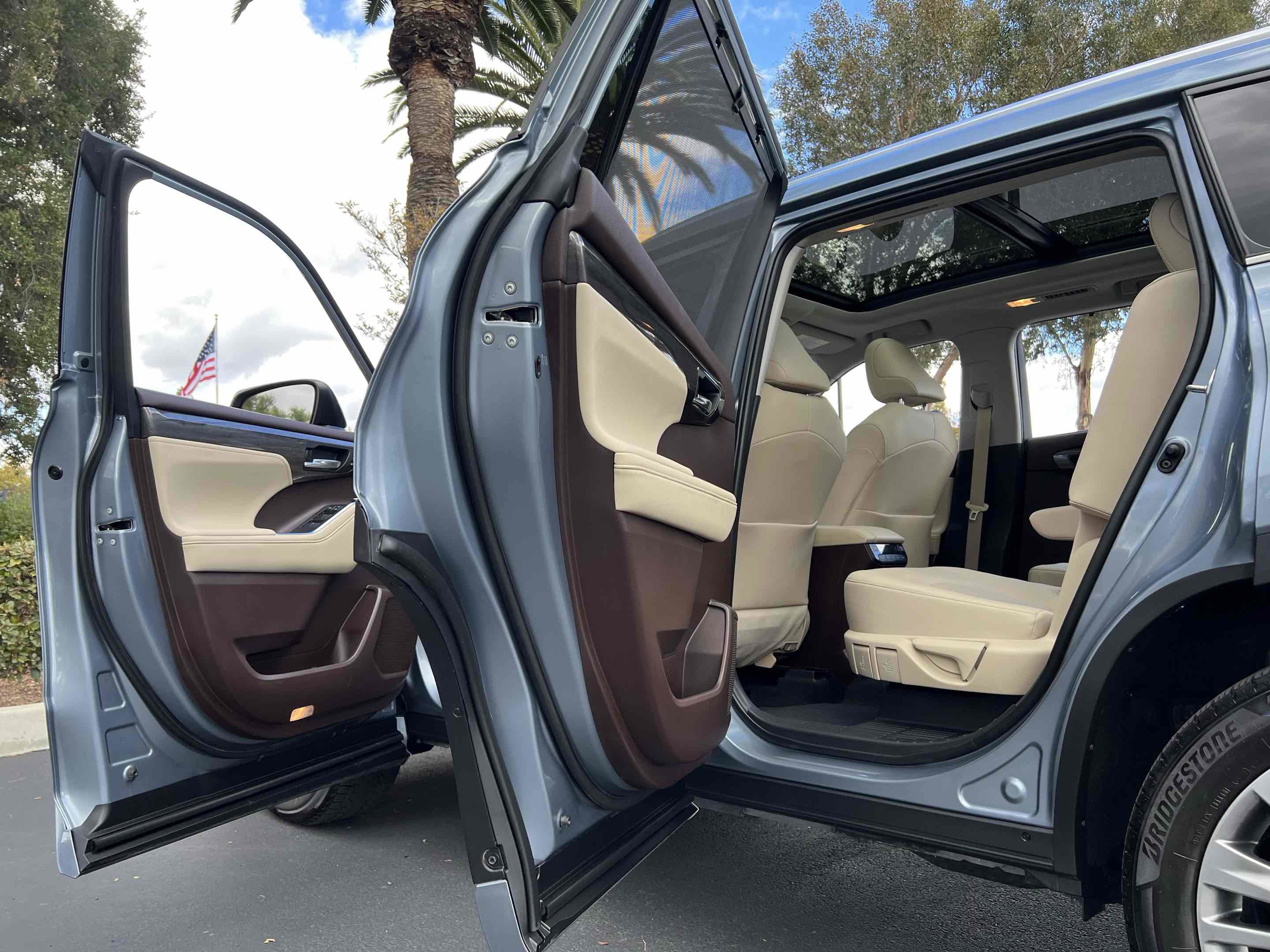 Used 2020 Toyota Highlander Platinum image 51