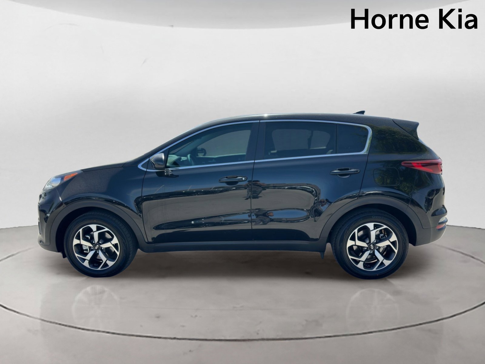 Certified 2022 Kia Sportage LX FWD image 6