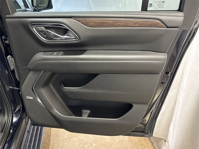 Certified 2023 Chevrolet Suburban High Country image 32