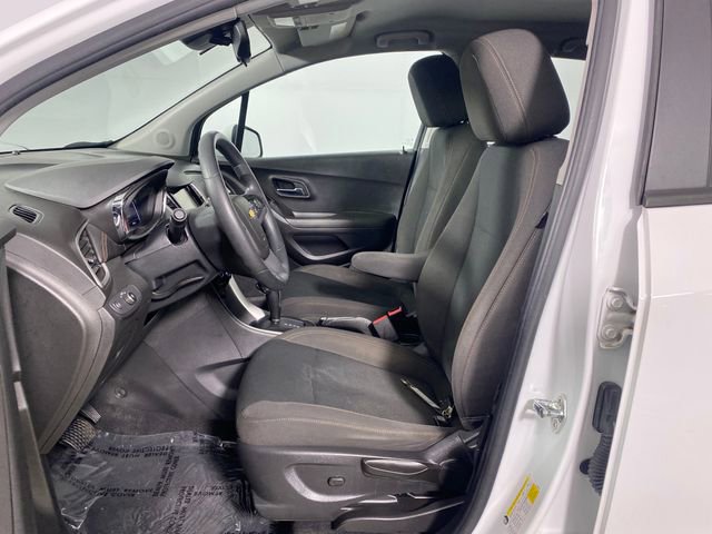 Used 2018 Chevrolet Trax LS image 11