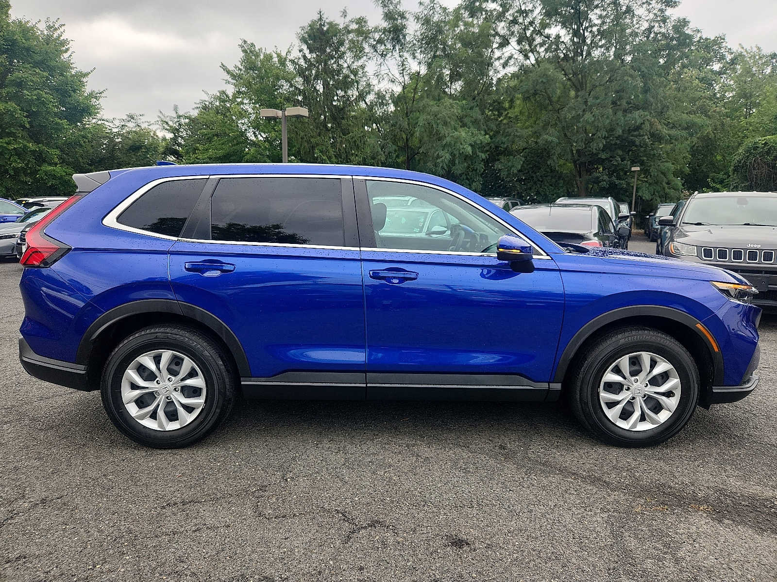 Certified 2024 Honda CR-V LX image 7