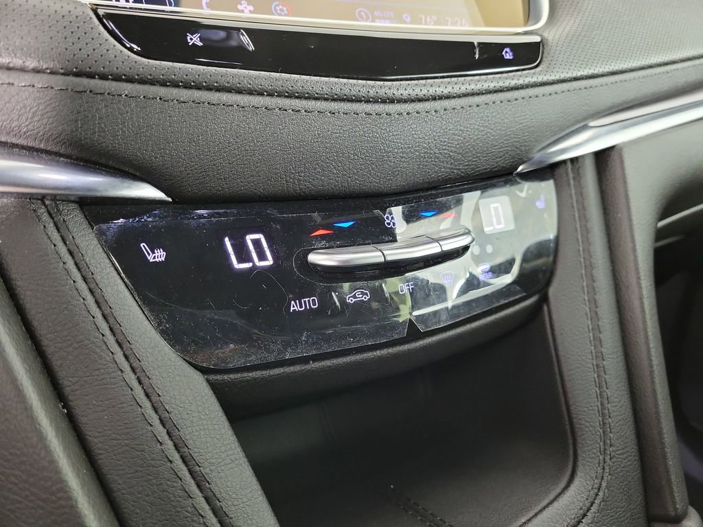 Used 2023 Cadillac XT5 Luxury image 27