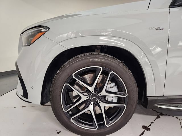 Used 2025 Mercedes-Benz GLE 53 AMG 4MATIC Coupe image 11