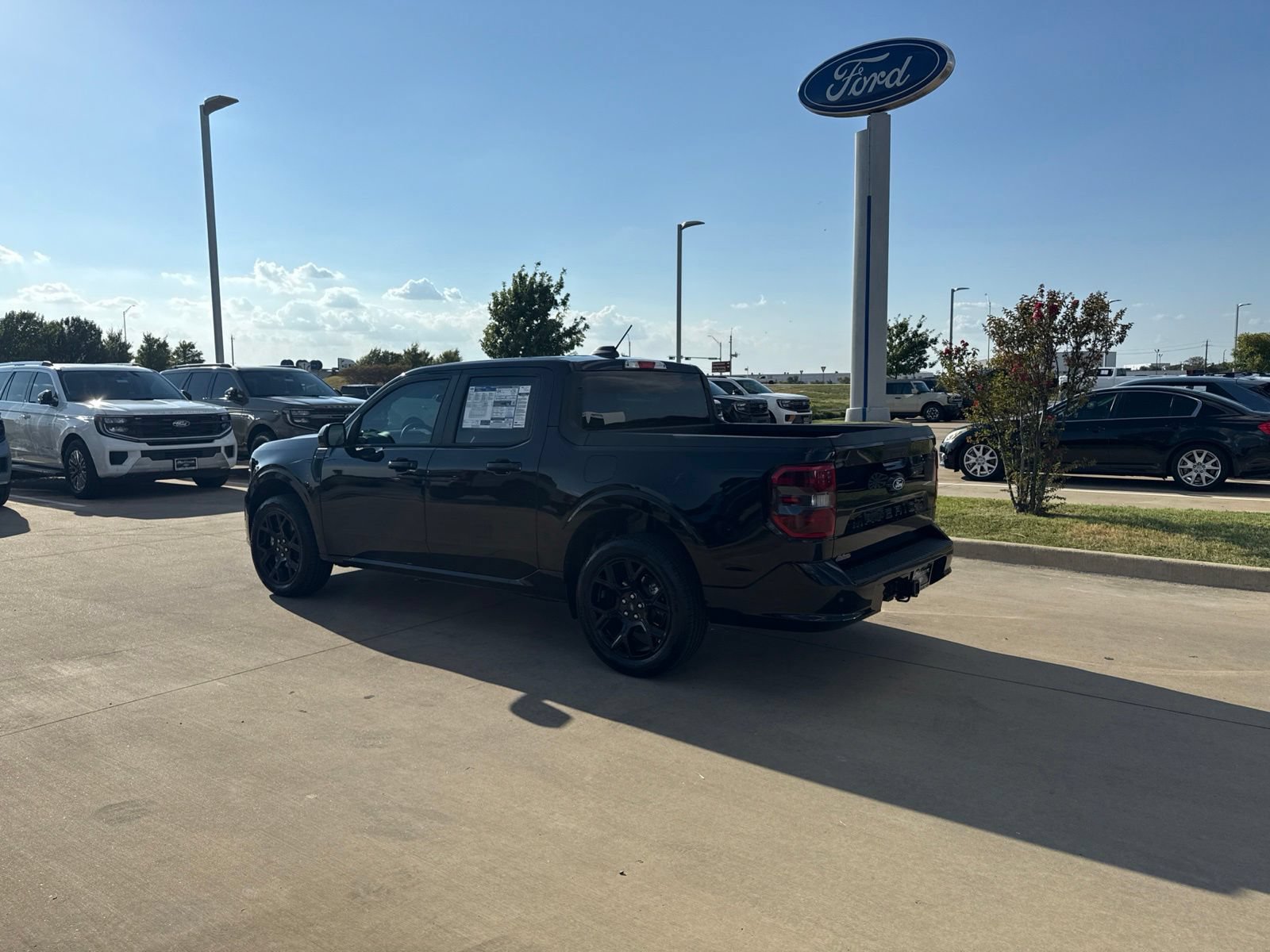 New 2026 Ford Maverick Lobo AWD/4WD image 3