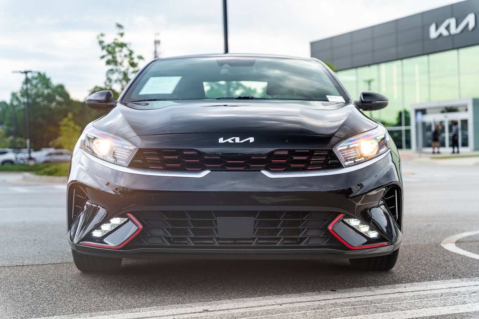 Used 2023 Kia Forte GT-Line w/ GT-Line Technology Package FWD video 2