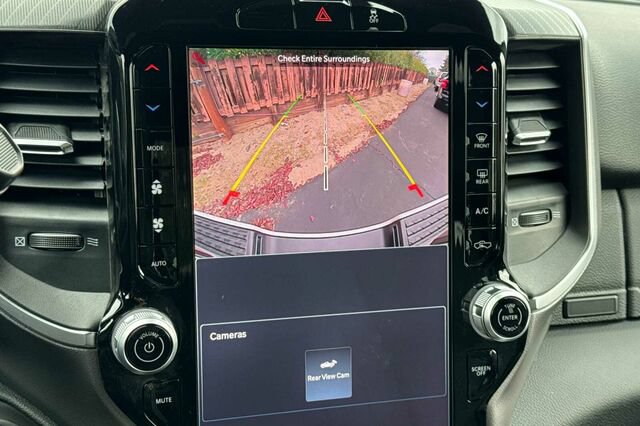New 2026 RAM 2500 Big Horn AWD/4WD image 16