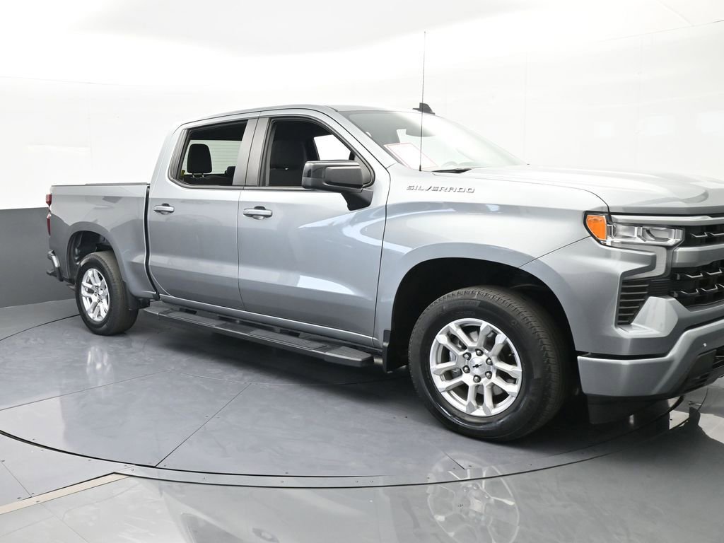 Used 2023 Chevrolet Silverado 1500 RST image 8