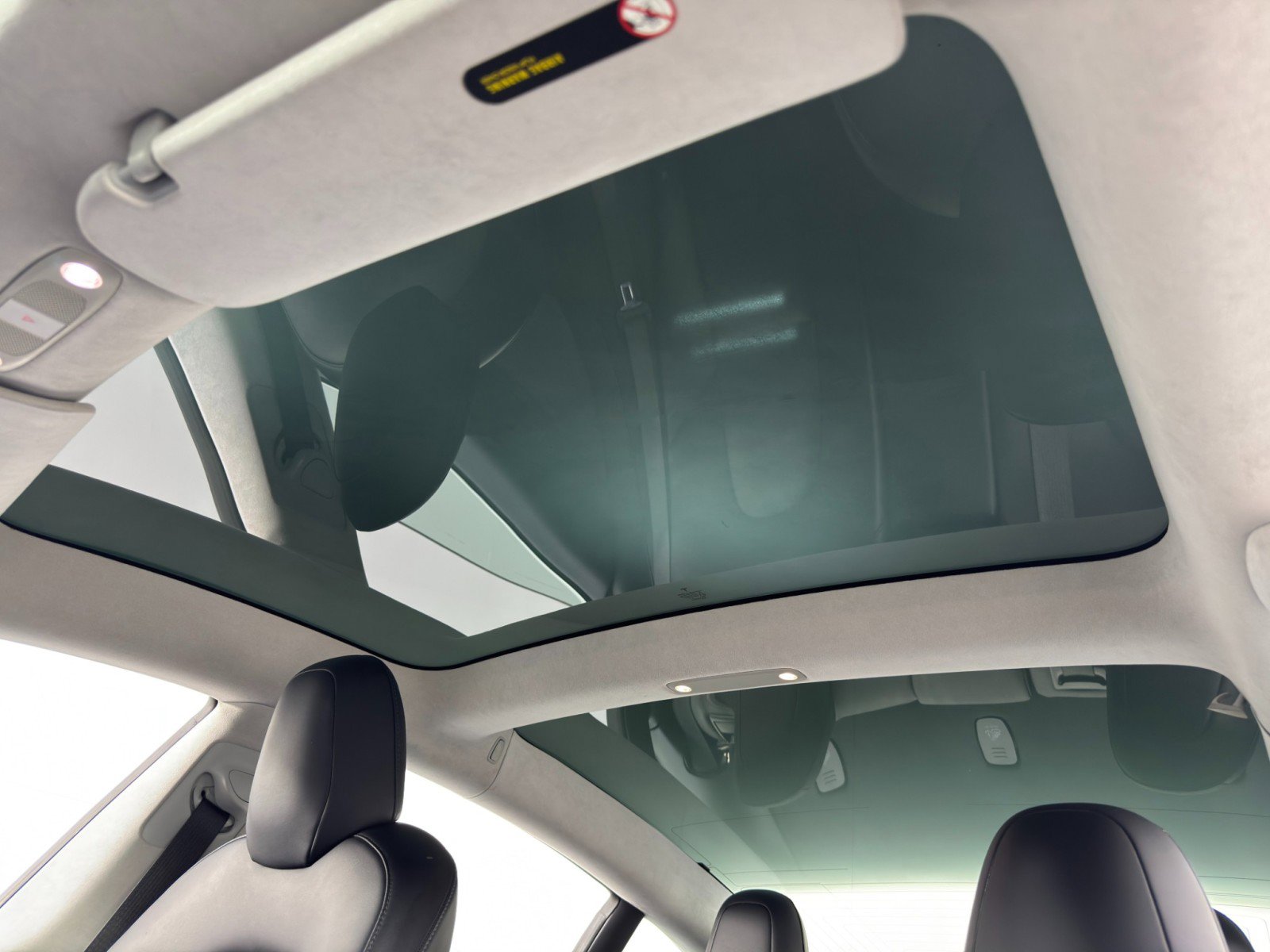 Used 2017 Tesla Model 3 Long Range image 11