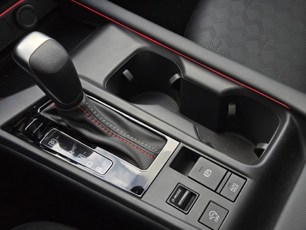 New 2026 Nissan Sentra SR w/ SR Premium Package FWD image 23