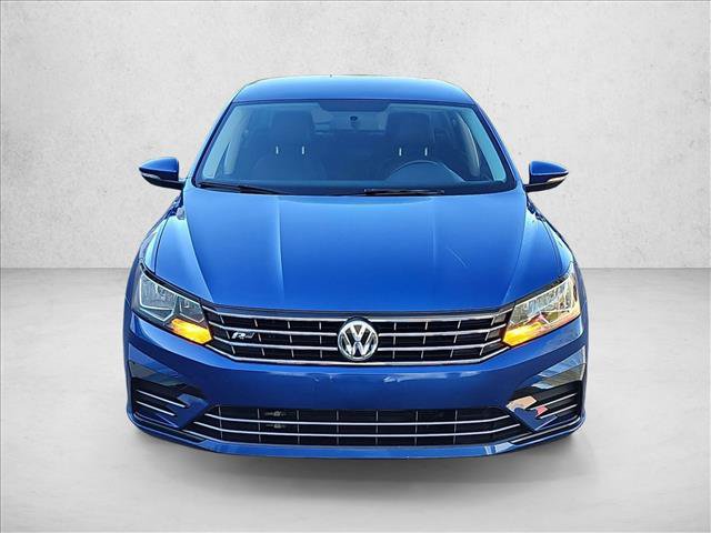 Used 2017 Volkswagen Passat 1.8T R-Line FWD video 2