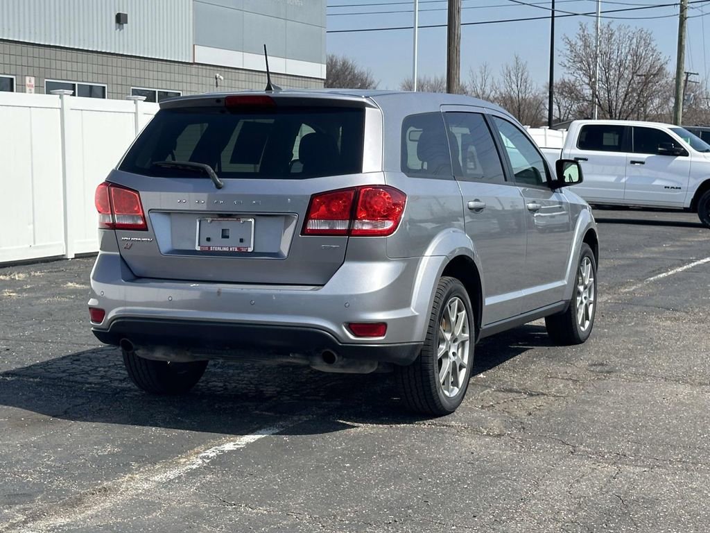 Used 2019 Dodge Journey GT w/ Driver Convenience Group AWD/4WD image 4