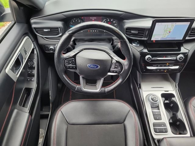 Used 2022 Ford Explorer ST-Line RWD image 13