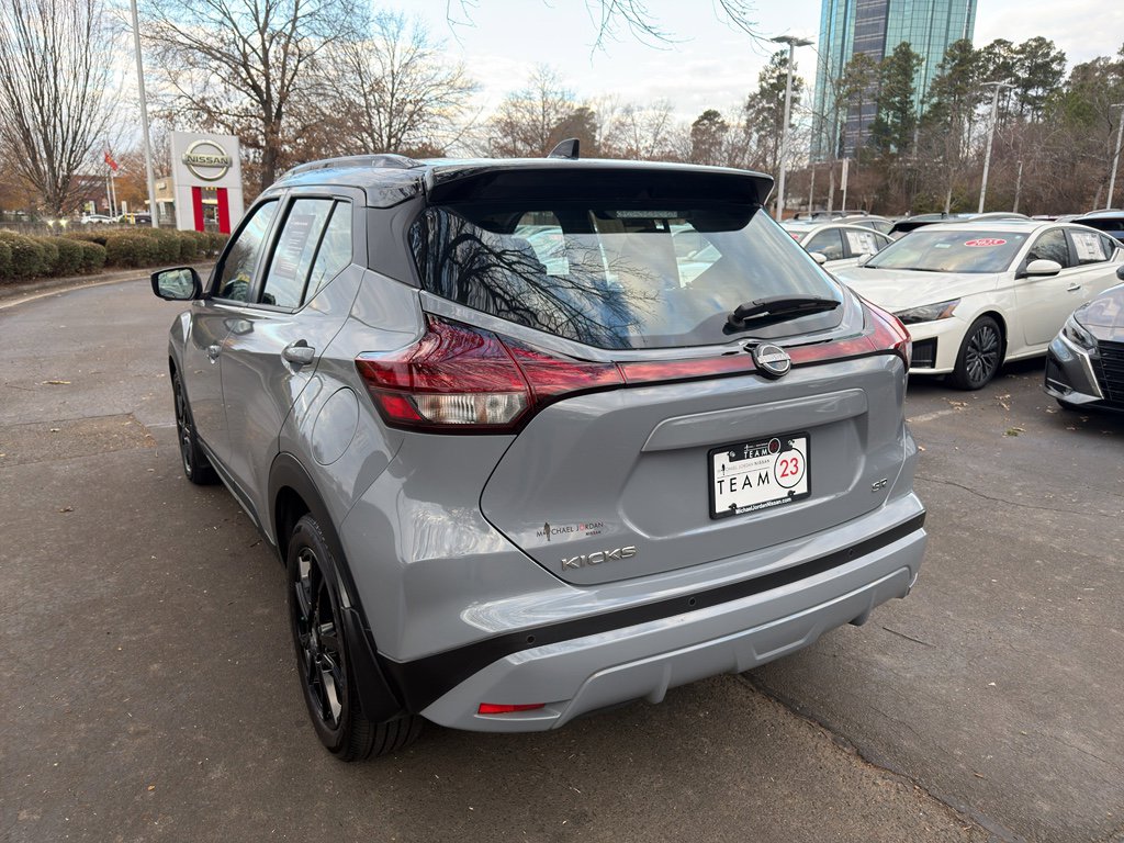 Certified 2023 Nissan Kicks SR image 5