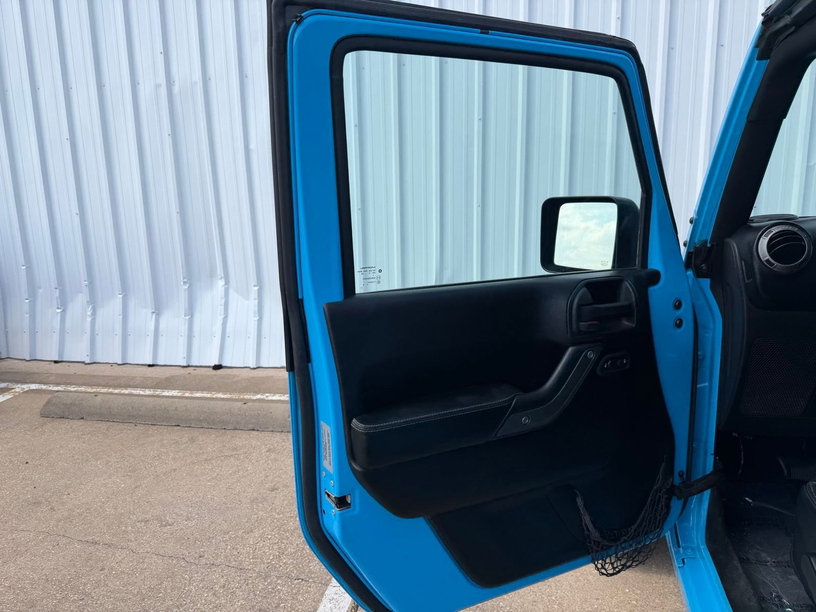 Used 2017 Jeep Wrangler Unlimited Sport AWD/4WD image 21