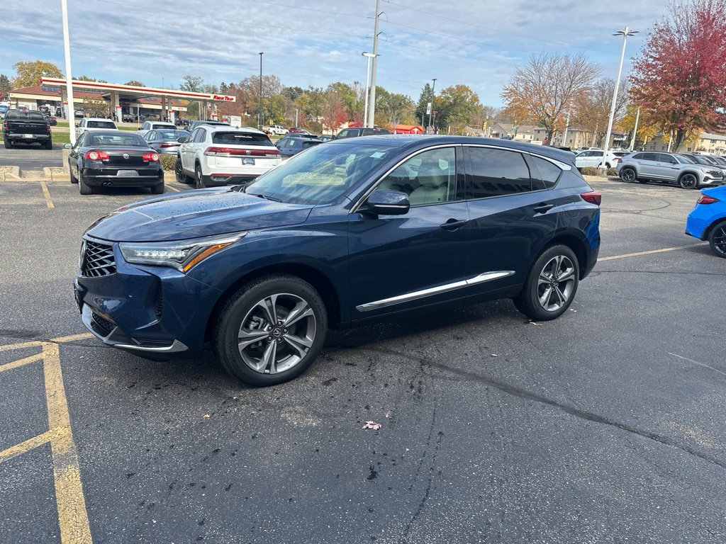 Used 2025 Acura RDX w/ Technology Package AWD/4WD image 2