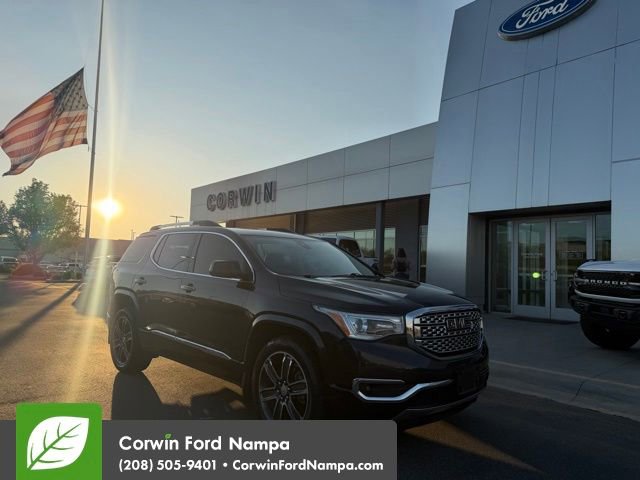 Used 2018 GMC Acadia Denali w/ Technology Package AWD/4WD image 1