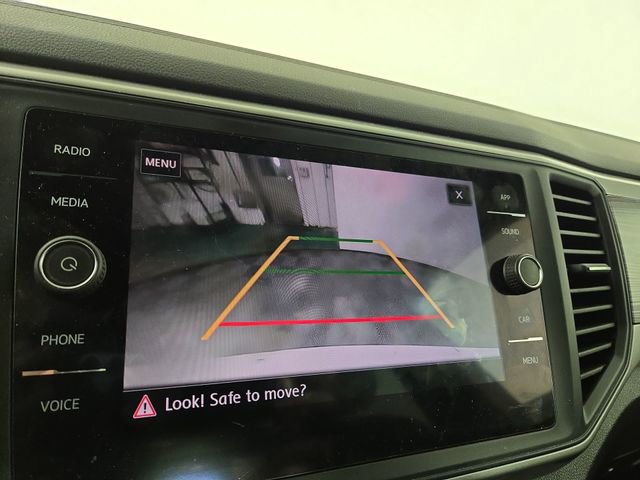 Used 2020 Volkswagen Atlas Cross Sport SE image 18