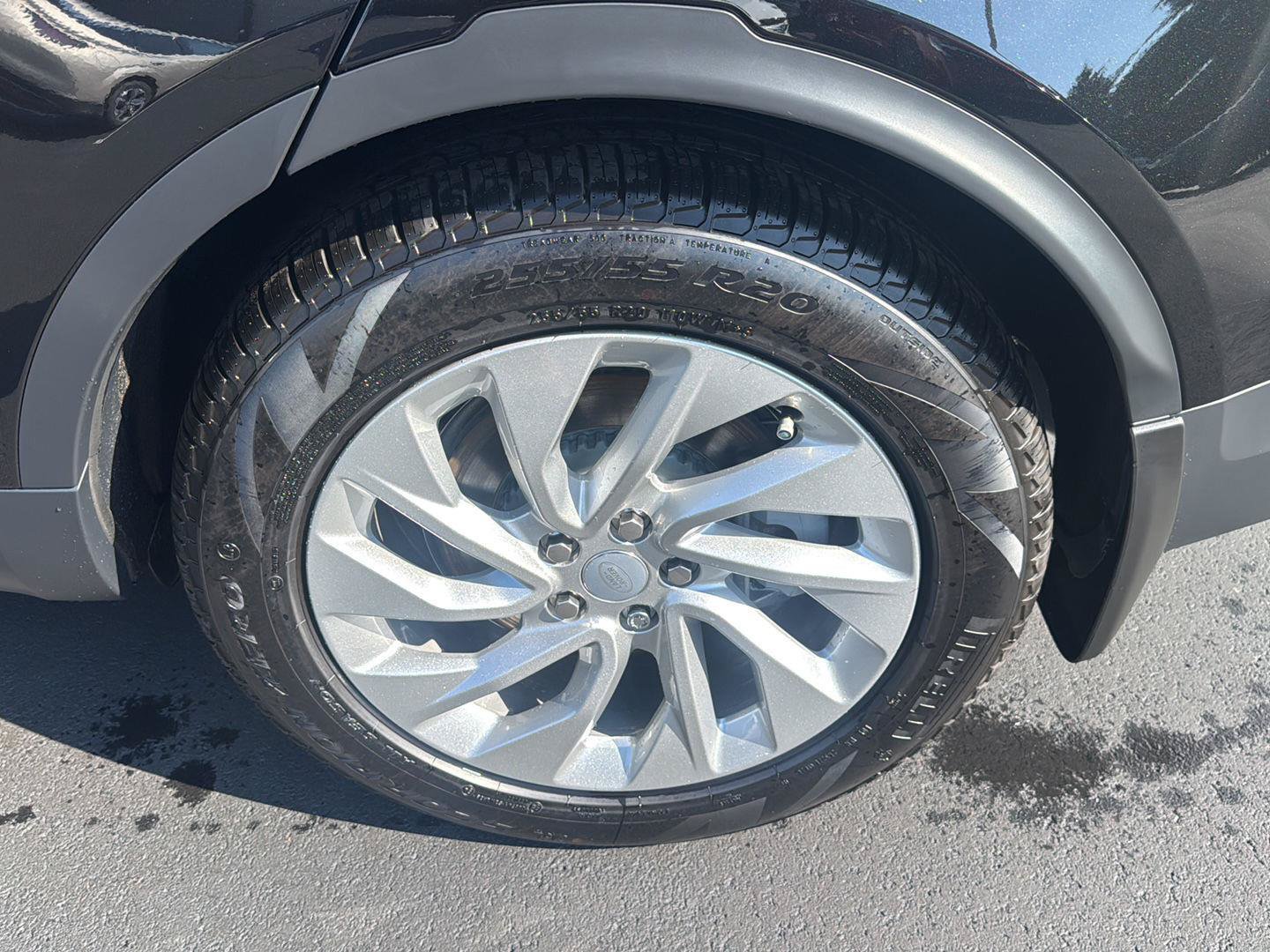 New 2026 Land Rover Discovery S AWD/4WD image 8