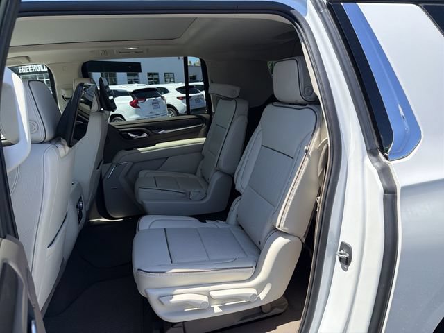 Used 2021 GMC Yukon XL Denali w/ Denali Ultimate Package AWD/4WD image 26