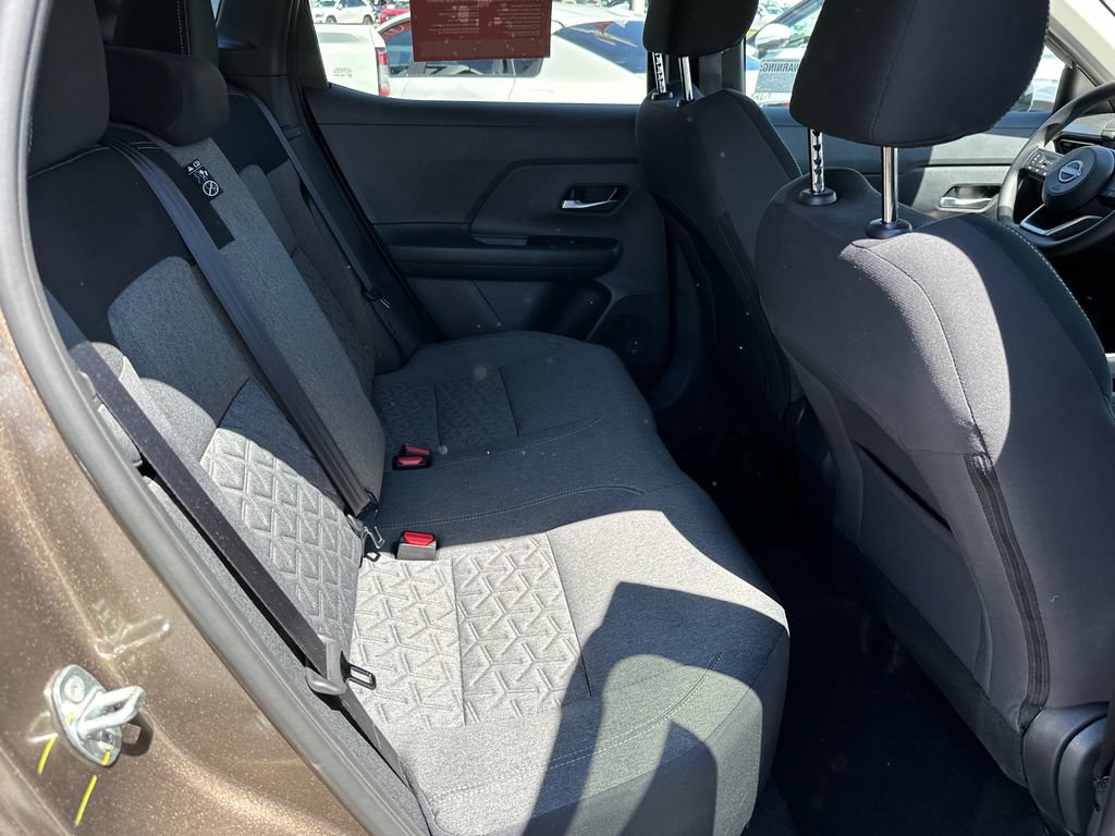 Used 2026 Nissan Kicks SV FWD image 20