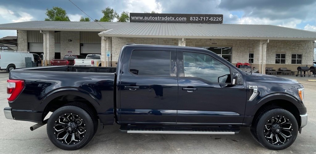 Used 2021 Ford F150 Lariat w/ Tow Technology Package image 8