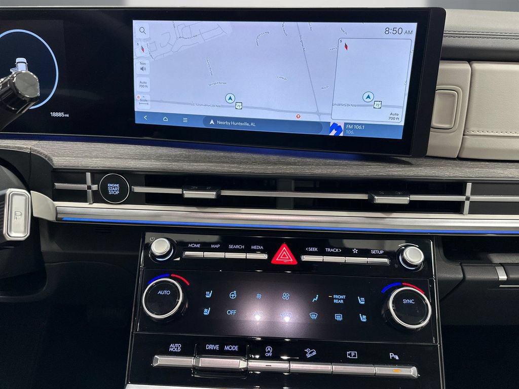 Certified 2025 Hyundai Santa Fe Limited FWD image 20
