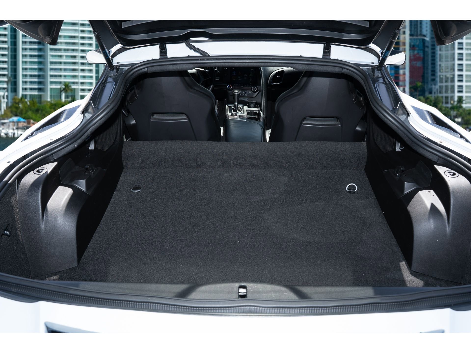 Used 2019 Chevrolet Corvette Stingray Coupe w/ 1LT image 9